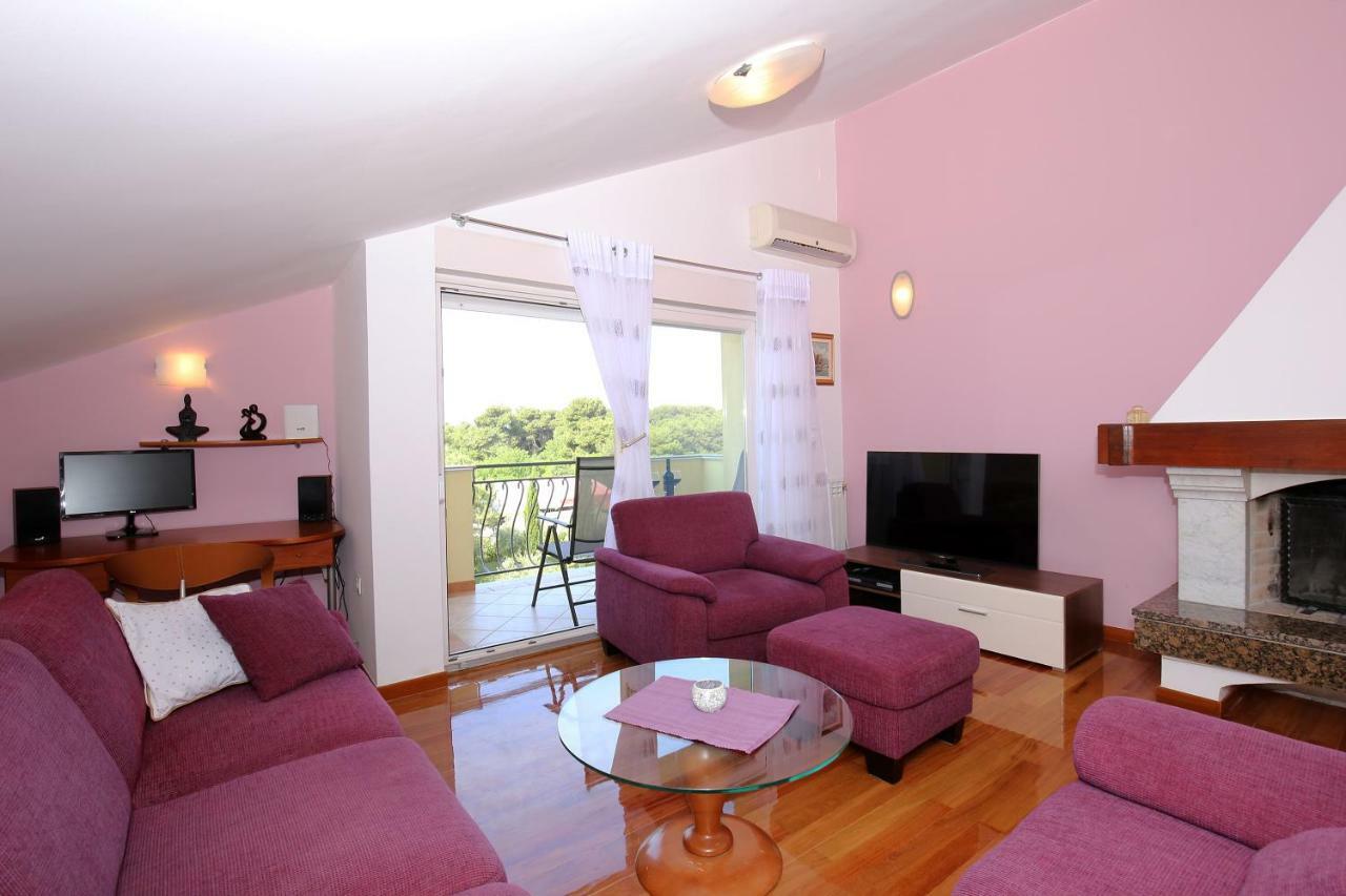 Apartment Apartman Dekorti